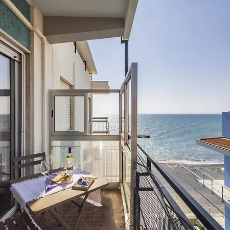 アパート Conchiglia Design Vista Mare/spiaggia+parking ディアーノ・マリーナ